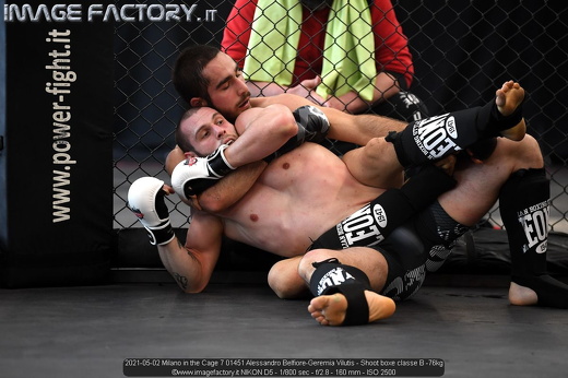 2021-05-02 Milano in the Cage 7 01451 Alessandro Belfiore-Geremia Vilutis - Shoot boxe classe B -76kg